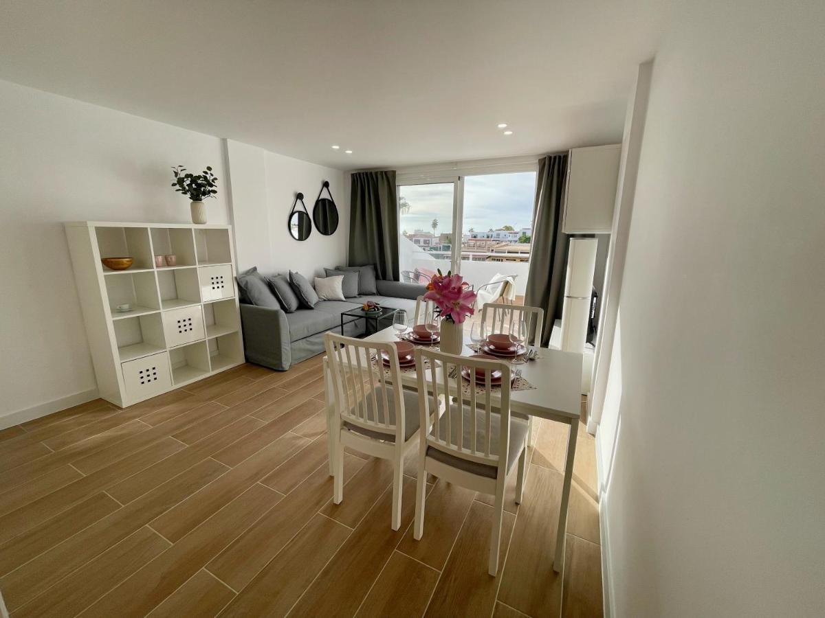 Malibu Park 2115 - Ocean View Apartment *